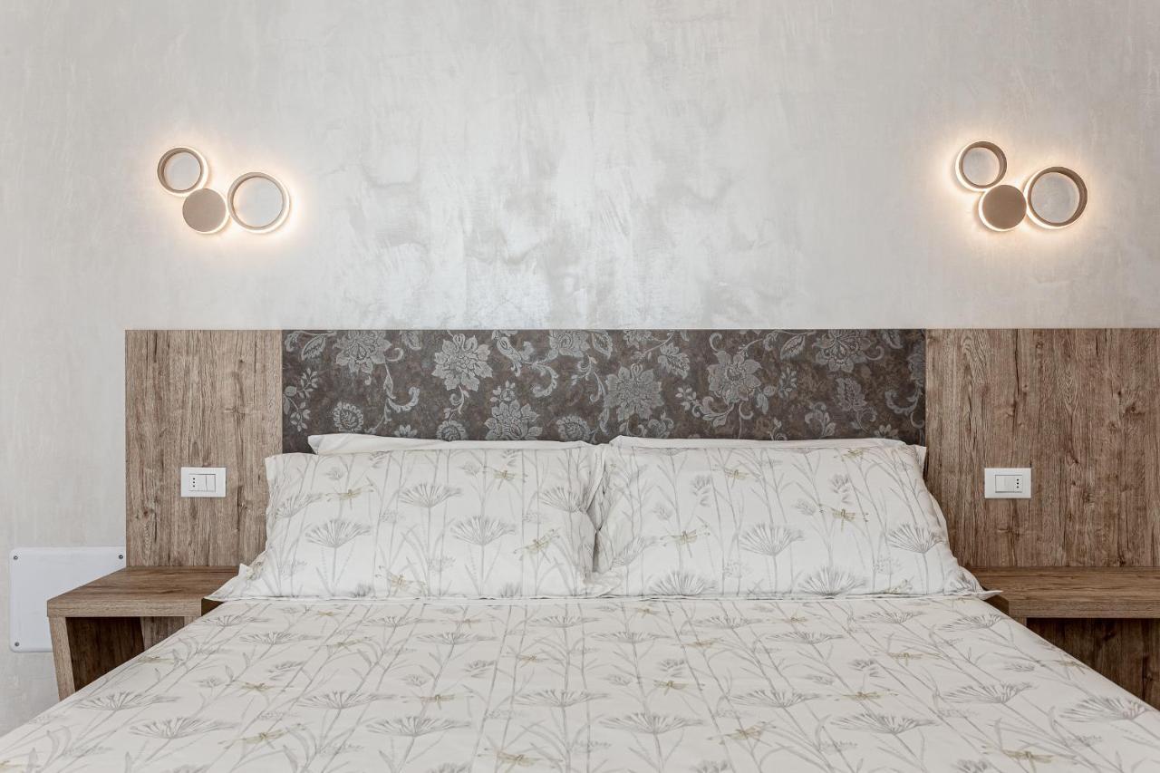 I Delfini - Natural B&B Cesenatico Exterior photo